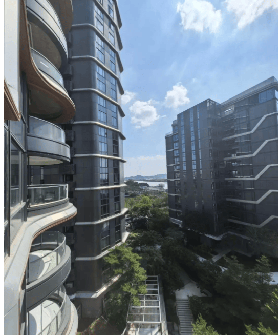 您-楼盘情•最新价格-户型图-容积率 @20260114售楼处Al热搜详情九游会j9登陆合景臻溋名铸售楼处电话(合景臻溋名铸)首页网站-营销中心欢迎(图4)